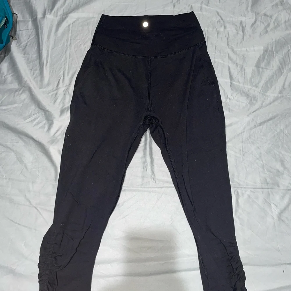 Lululemon leggings crop 4 - Picture 1 of 3
